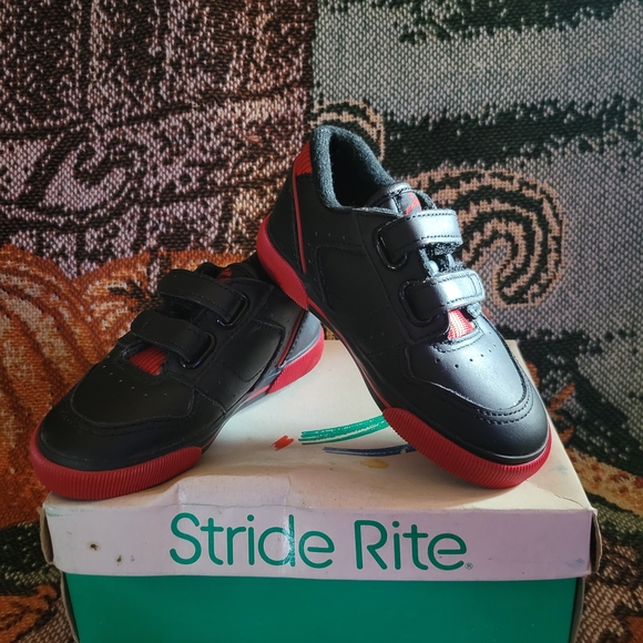 Stride Rite Kids Black and Red Shoes - Picture 1 of 10
